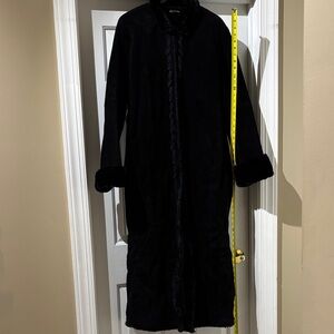 Chic Black Suede Coat with Fur Trim and Fur Lined 100%.
